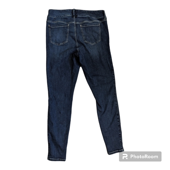 Torrid Dark Wash Super Soft Jegging Women's Size 14T - Picture 2 of 7